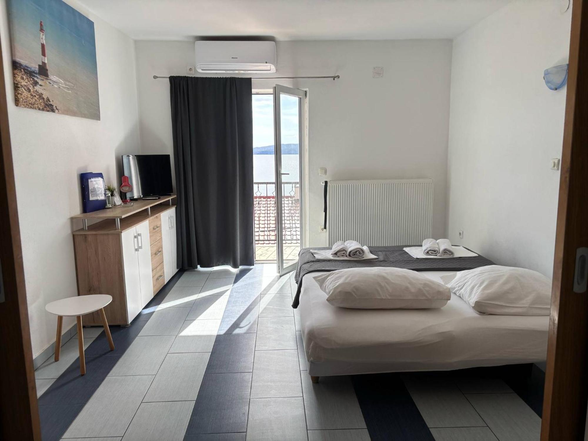 Apartments & Room Madi 塞尼 外观 照片