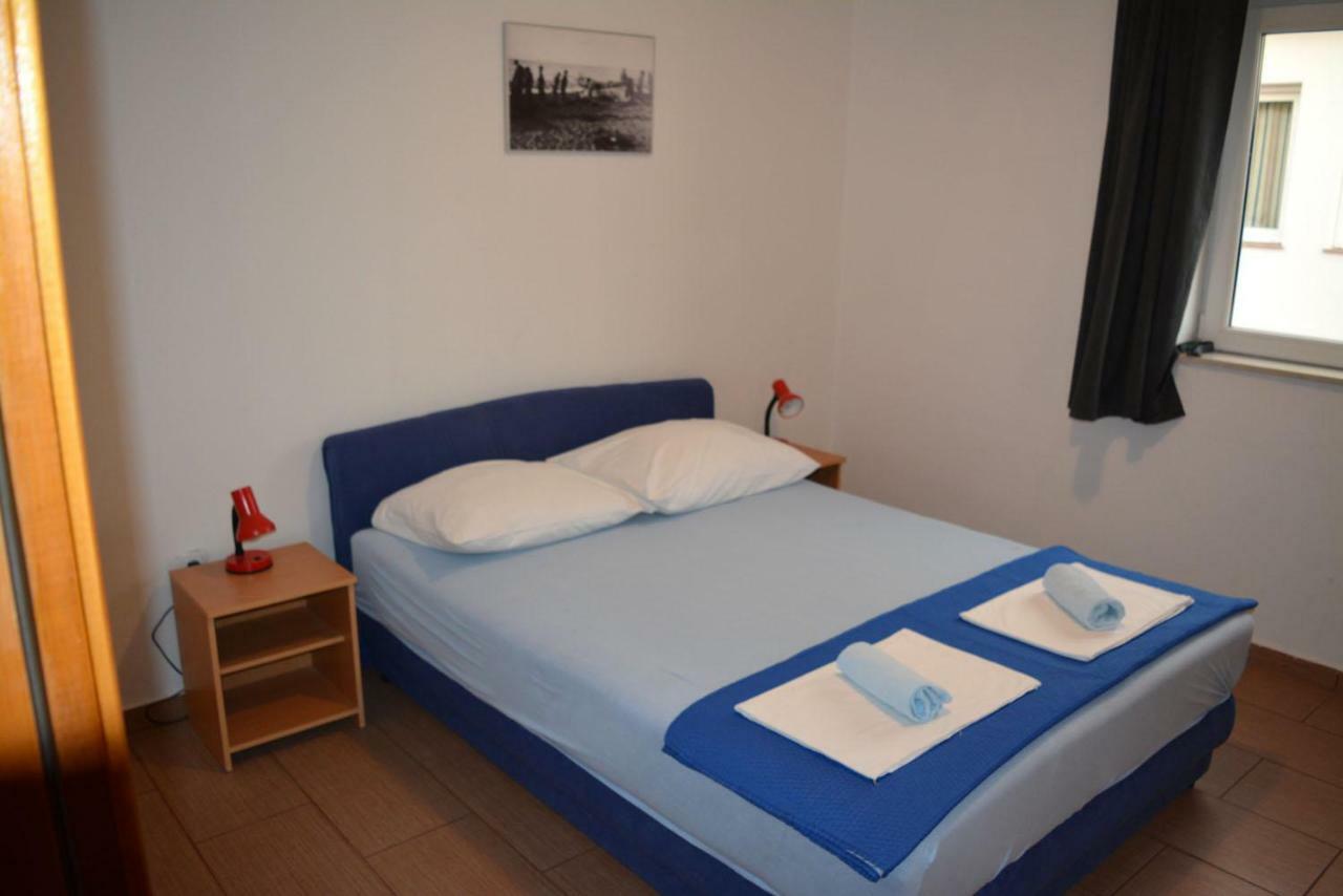 Apartments & Room Madi 塞尼 外观 照片